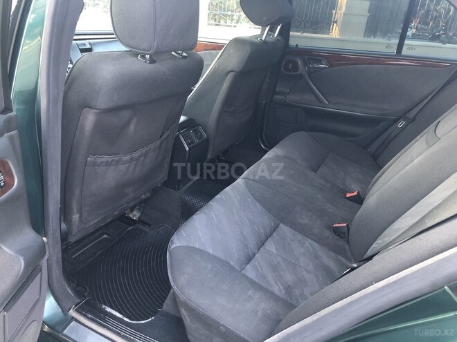Mercedes E 220 2000, 345,678 km - 2.2 l - Bakı
