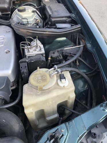 Mercedes E 220 2000, 345,678 km - 2.2 l - Bakı