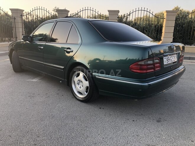 Mercedes E 220 2000, 345,678 km - 2.2 l - Bakı