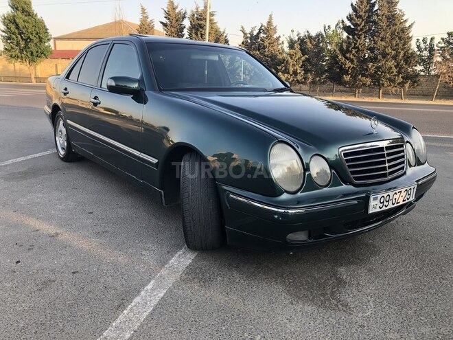 Mercedes E 220 2000, 345,678 km - 2.2 l - Bakı