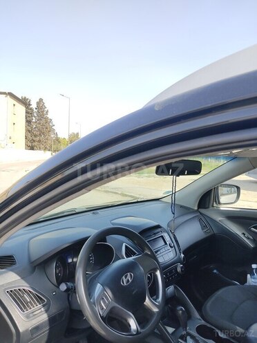 Hyundai ix35 2011, 260,000 km - 2.0 l - Bakı