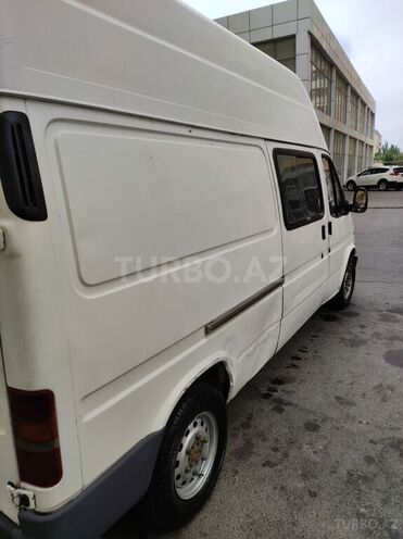 Ford Transit 1999, 180,000 km - 2.4 l - Bakı