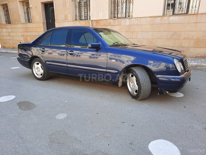 Mercedes E 240 1998, 378,000 km - 2.4 l - Bakı