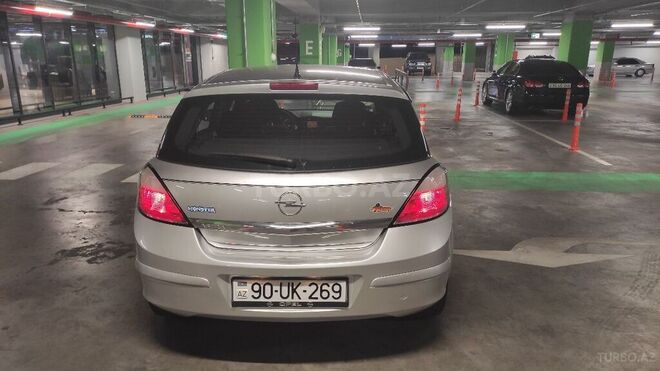 Opel Astra 2005, 107,524 km - 1.4 l - Bakı