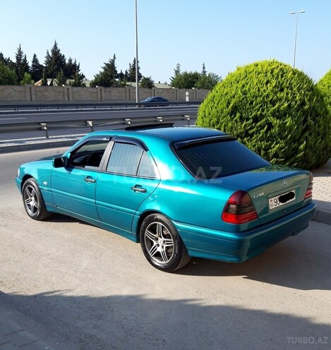 Mercedes C 240 1999, 270,000 km - 2.4 l - Bakı