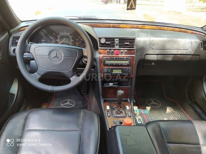 Mercedes C 280 1999, 258,000 km - 2.8 l - Sumqayıt