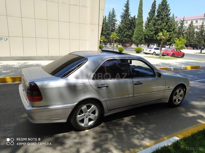 Mercedes C 280 1999, 258,000 km - 2.8 l - Sumqayıt