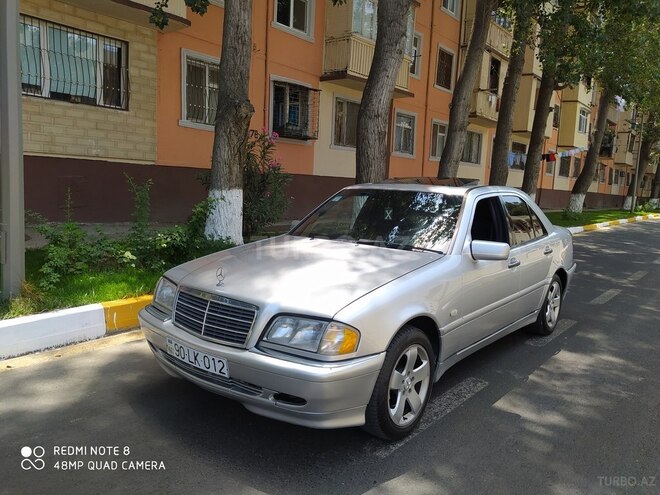Mercedes C 280 1999, 258,000 km - 2.8 l - Sumqayıt