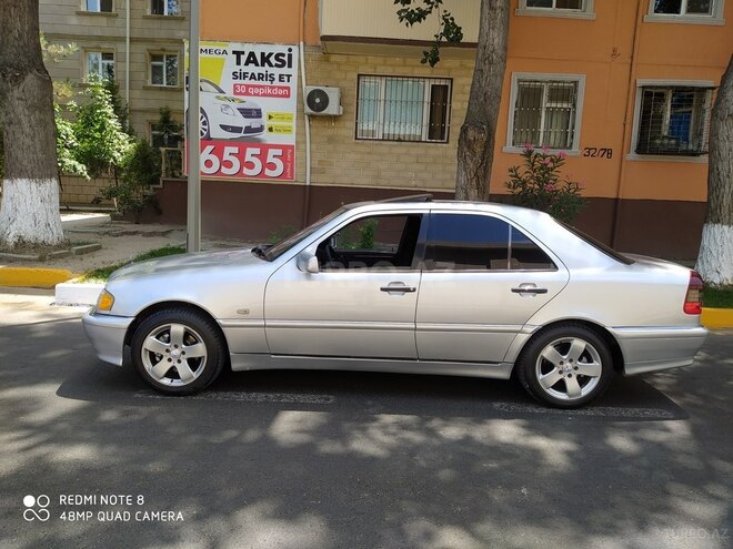 Mercedes C 280 1999, 258,000 km - 2.8 l - Sumqayıt