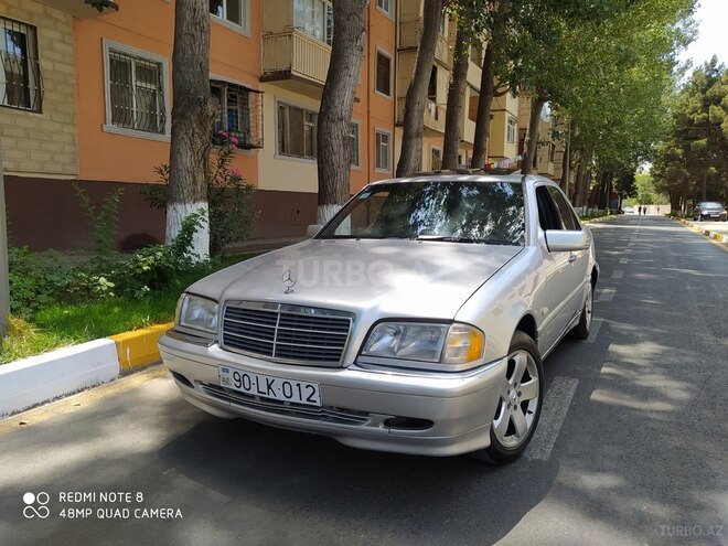 Mercedes C 280 1999, 258,000 km - 2.8 l - Sumqayıt