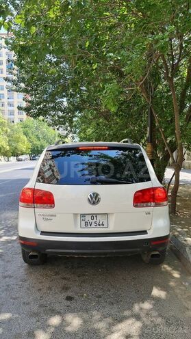 Volkswagen Touareg 2004, 284,500 km - 3.2 l - Bakı