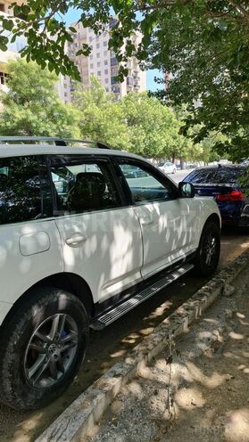 Volkswagen Touareg 2004, 284,500 km - 3.2 l - Bakı