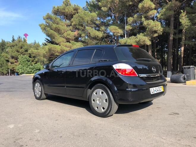 Opel Astra 2006, 170,000 km - 1.4 л - Bakı