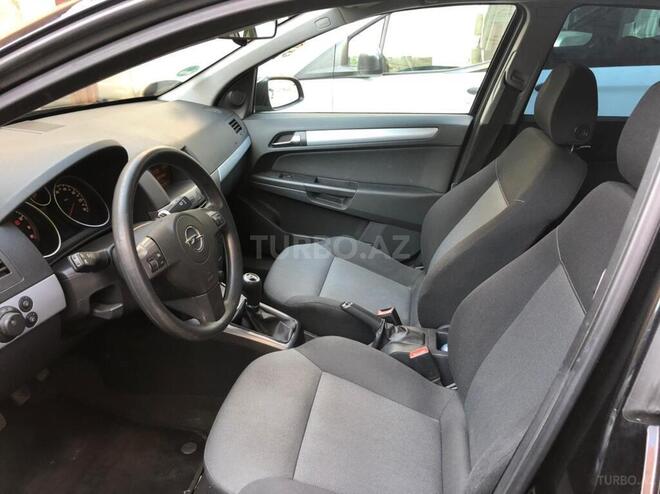 Opel Astra 2006, 170,000 km - 1.4 л - Bakı