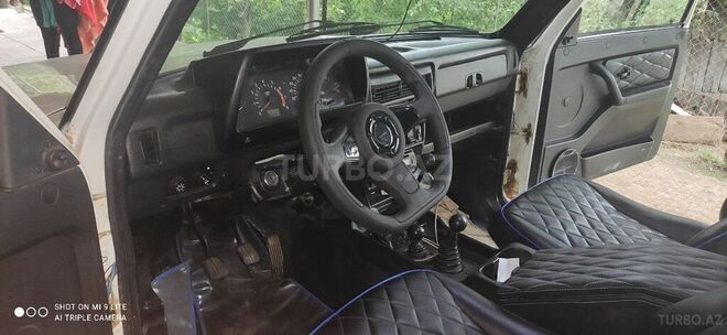 LADA (VAZ) Niva 2011, 119,824 km - 1.7 l - Lerik