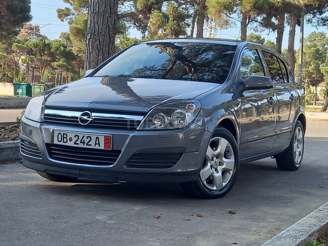 Opel Astra 2005, 161,000 km - 1.4 l - Bakı