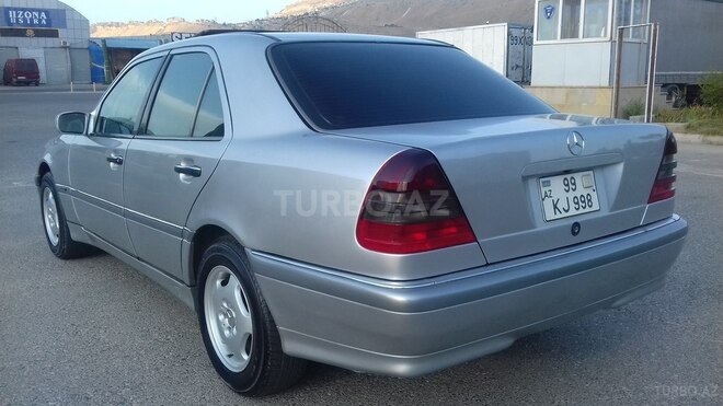 Mercedes C 230 1997, 232,555 km - 2.3 l - Bakı
