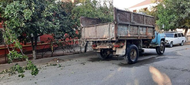 GAZ  1984, 586,764 km - 4.5 л - Şamaxı
