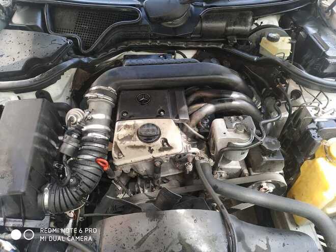 Mercedes E 220 1998, 337,000 km - 2.2 л - Bakı