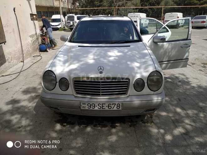 Mercedes E 220 1998, 337,000 km - 2.2 л - Bakı