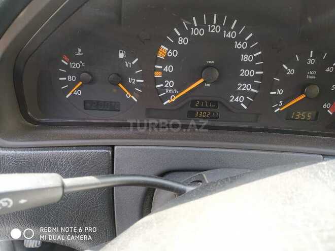 Mercedes E 220 1998, 337,000 km - 2.2 л - Bakı