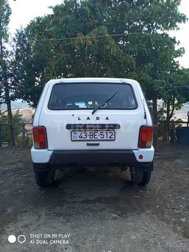 LADA (VAZ) Niva 1999, 145,000 km - 1.7 l - Lerik