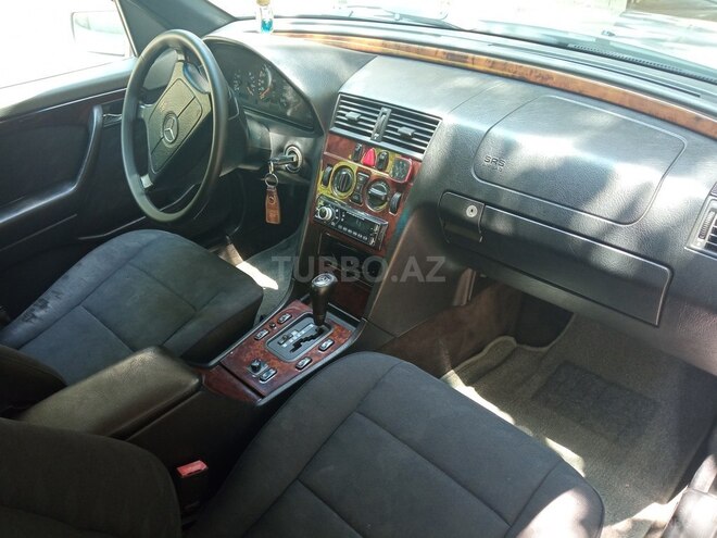 Mercedes C 180 1996, 327,300 km - 1.8 л - Şamaxı