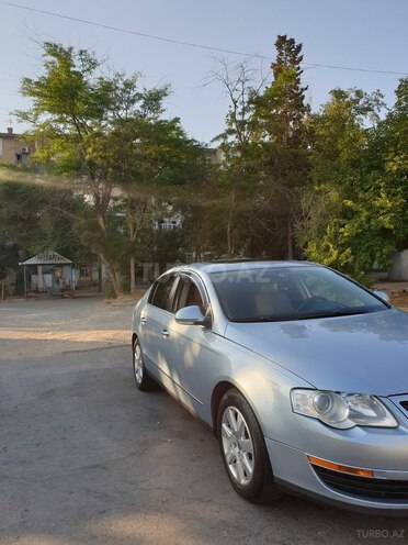 Volkswagen Passat 2006, 320,000 km - 2.0 l - Bakı