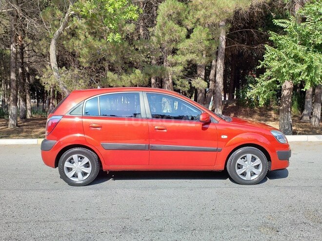 Kia Rio 2005, 167,000 km - 1.4 l - Sumqayıt