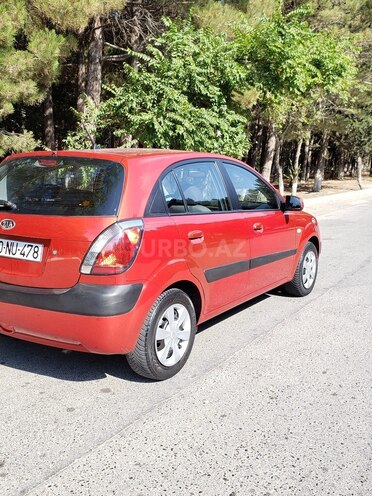 Kia Rio 2005, 167,000 km - 1.4 l - Sumqayıt