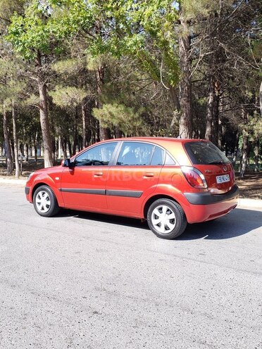 Kia Rio 2005, 167,000 km - 1.4 l - Sumqayıt