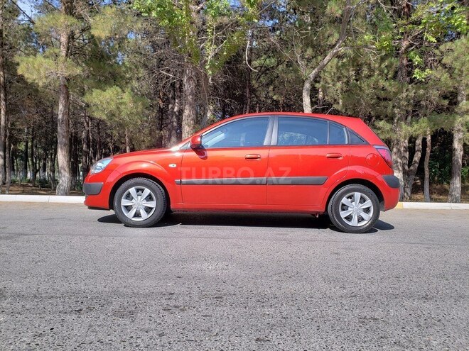 Kia Rio 2005, 167,000 km - 1.4 l - Sumqayıt