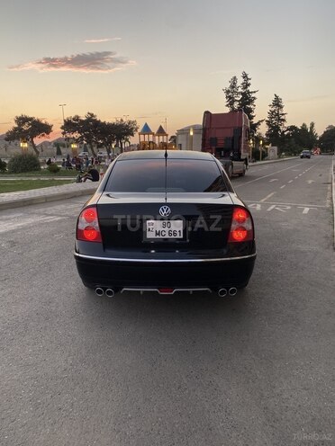 Volkswagen Passat 2004, 373,150 km - 2.0 l - Bakı