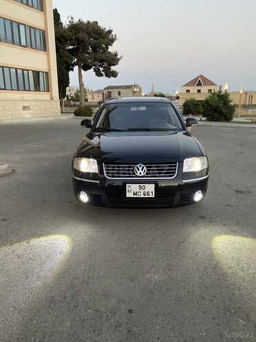 Volkswagen Passat 2004, 373,150 km - 2.0 l - Bakı
