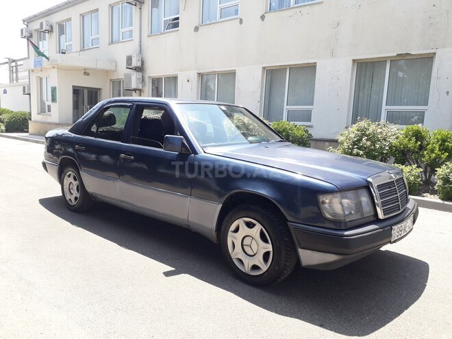 Mercedes E 200 1991, 296,446 km - 2.0 l - Sumqayıt