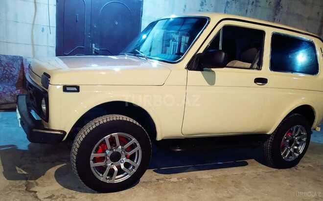 LADA (VAZ) Niva 1980, 200,000 km - 1.7 l - Sabirabad