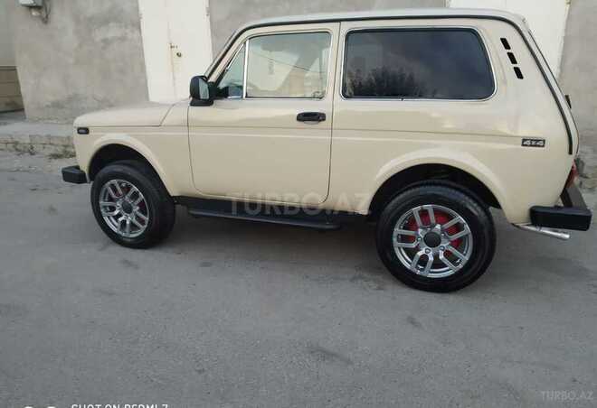 LADA (VAZ) Niva 1980, 200,000 km - 1.7 l - Sabirabad