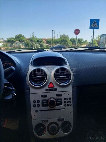 Opel Corsa 2008, 137,000 km - 1.4 l - Bakı