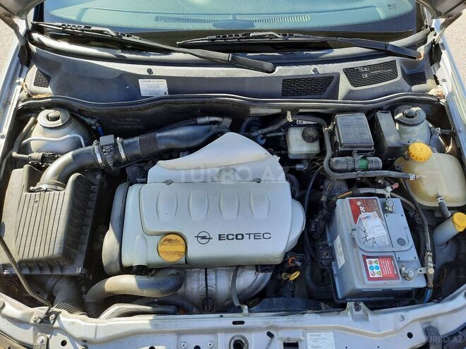 Opel Astra 2002, 250,000 km - 1.8 l - Bakı