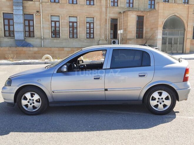 Opel Astra 2002, 250,000 km - 1.8 l - Bakı