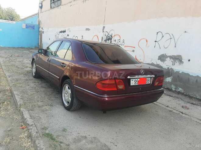 Mercedes E 200 1999, 300,000 km - 2.0 l - Xırdalan