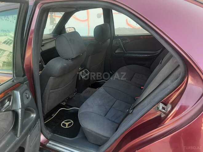 Mercedes E 200 1999, 300,000 km - 2.0 l - Xırdalan