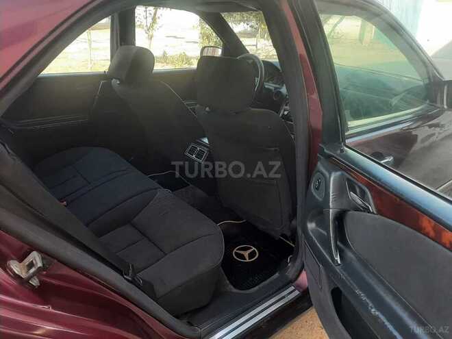 Mercedes E 200 1999, 300,000 km - 2.0 l - Xırdalan