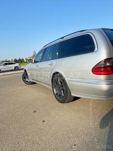 Mercedes E 220 2000, 530,000 km - 2.2 l - Bakı