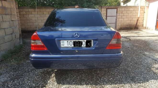 Mercedes C 180 1995, 235,689 km - 1.8 l - Bakı
