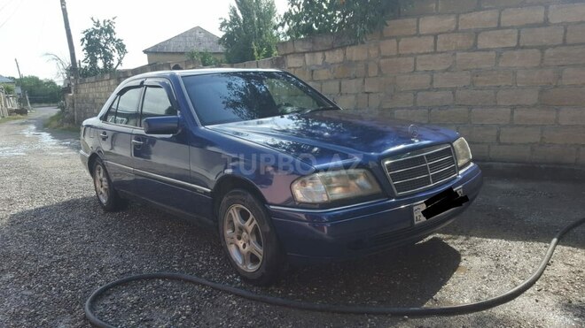 Mercedes C 180 1995, 235,689 km - 1.8 l - Bakı