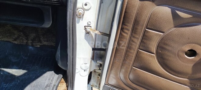 GAZ 24-10 1988, 245,000 km - 2.4 л - Sumqayıt