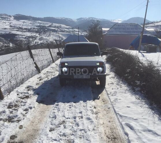 LADA (VAZ) Niva 2000, 28,000 km - 1.7 л - Tovuz