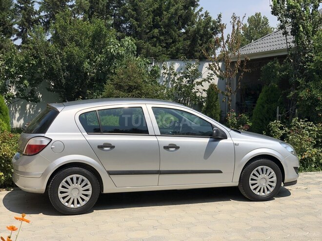 Opel Astra 2007, 181,000 km - 1.4 l - Bakı