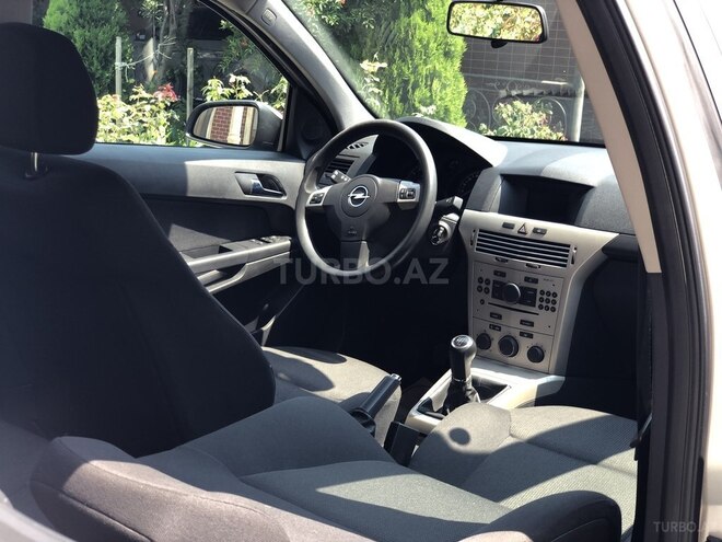 Opel Astra 2007, 181,000 km - 1.4 l - Bakı